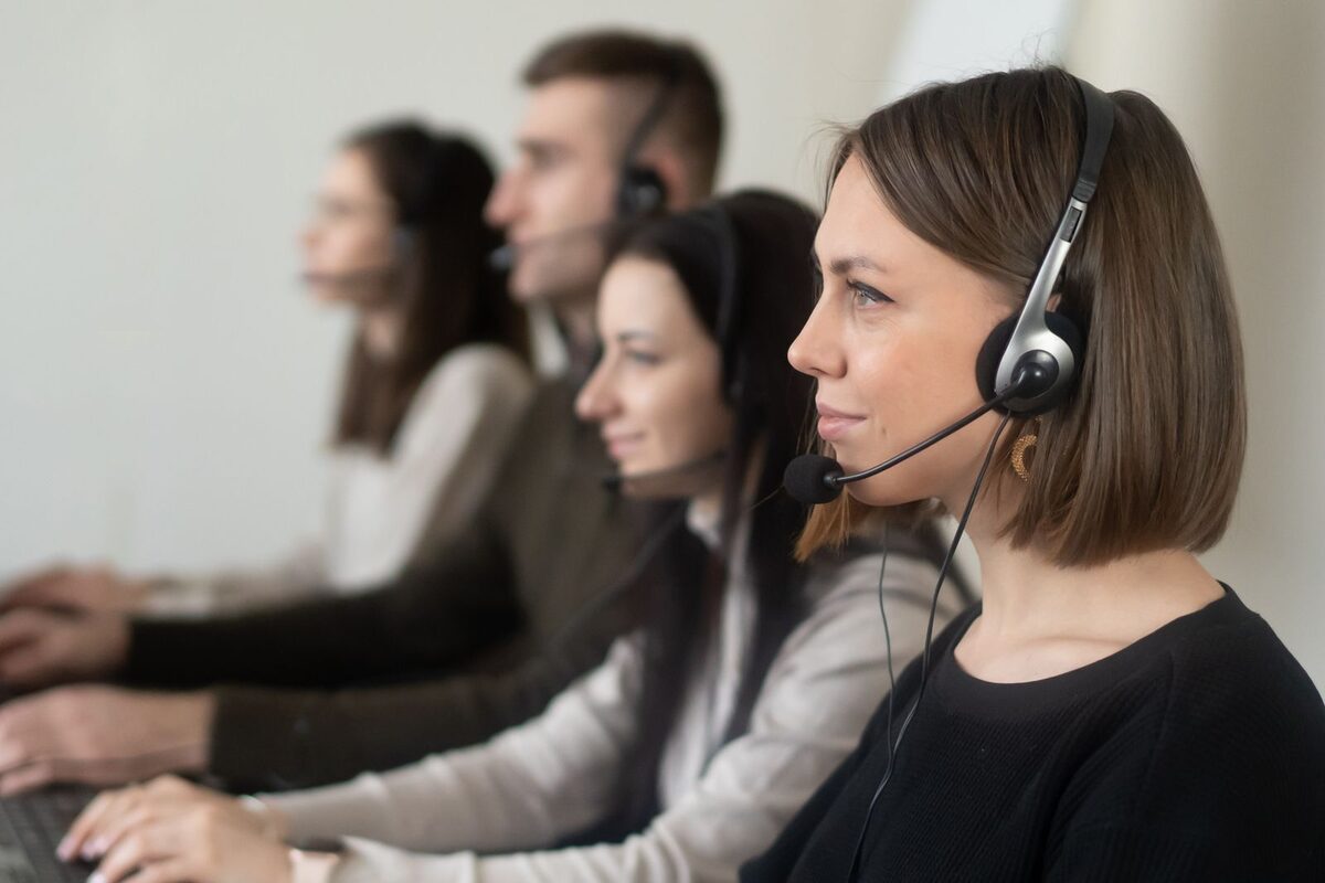 Receive technical assistance during evenings, weekends, and public holidays