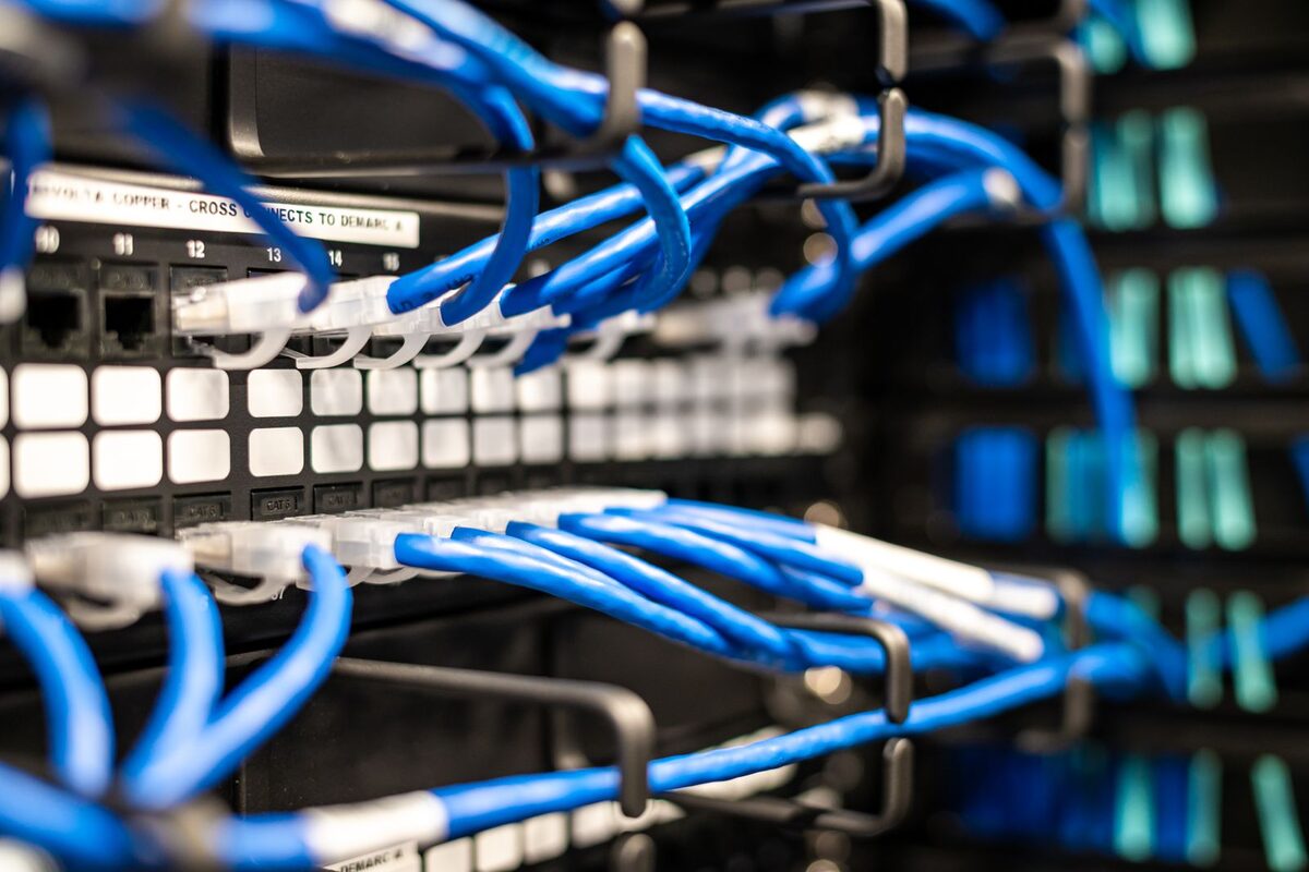 On-Site Support That Saves Money and Reduces Risk